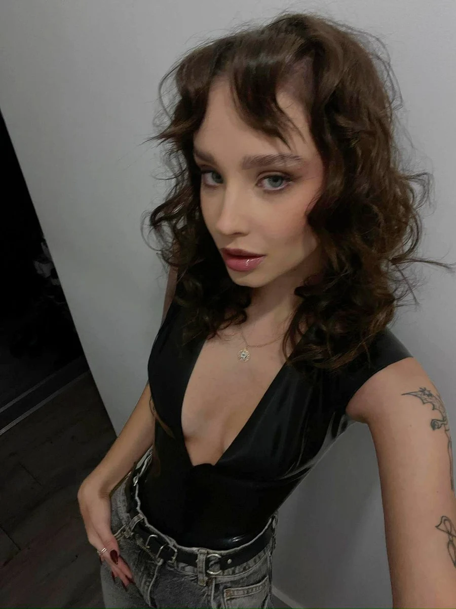 Daria escort in Paris