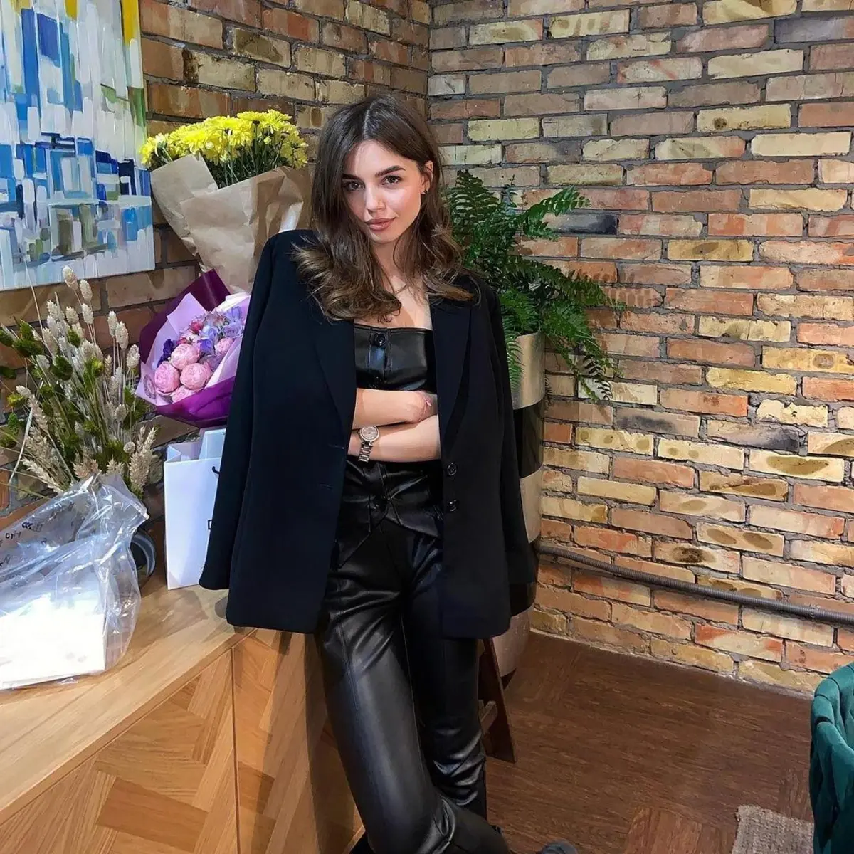 Faith escort in Paris