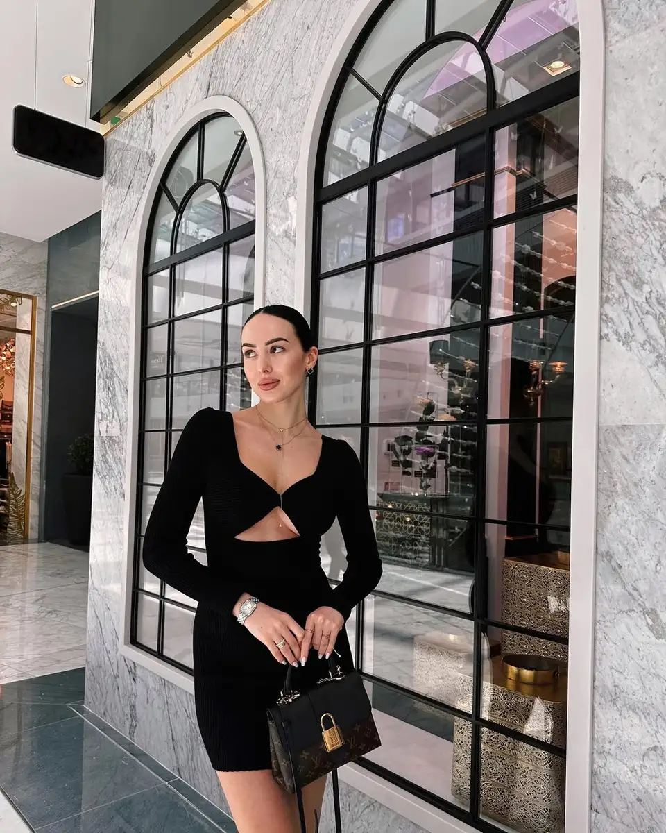 Juliette escort in Paris