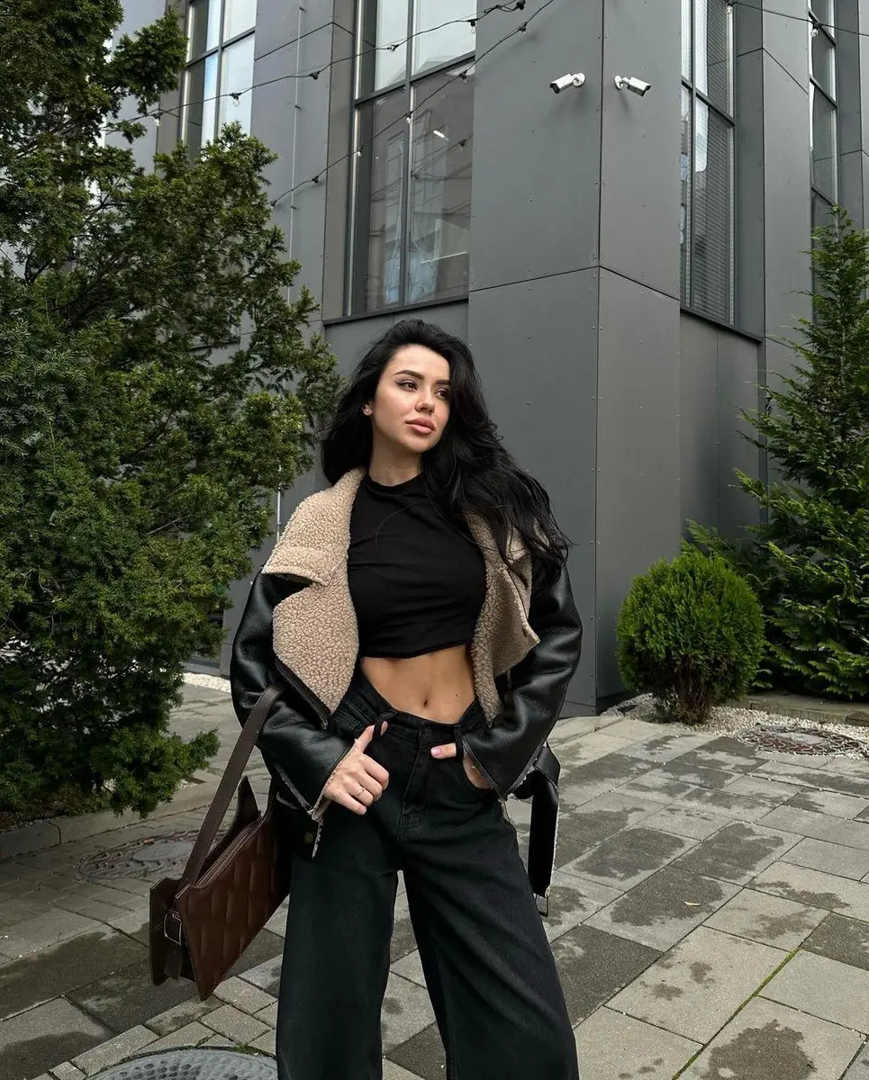 Nadine escort in Paris