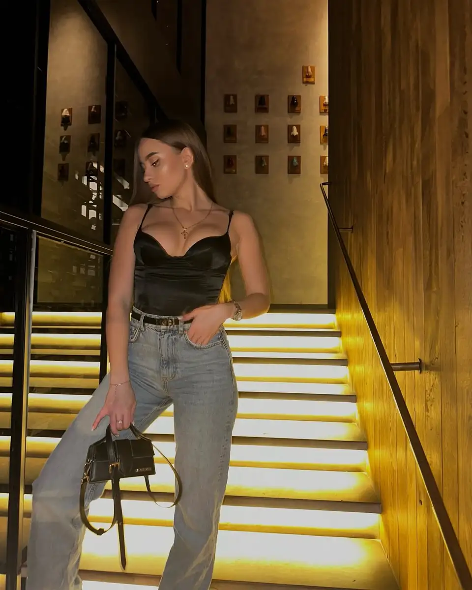Noelle escort in Paris