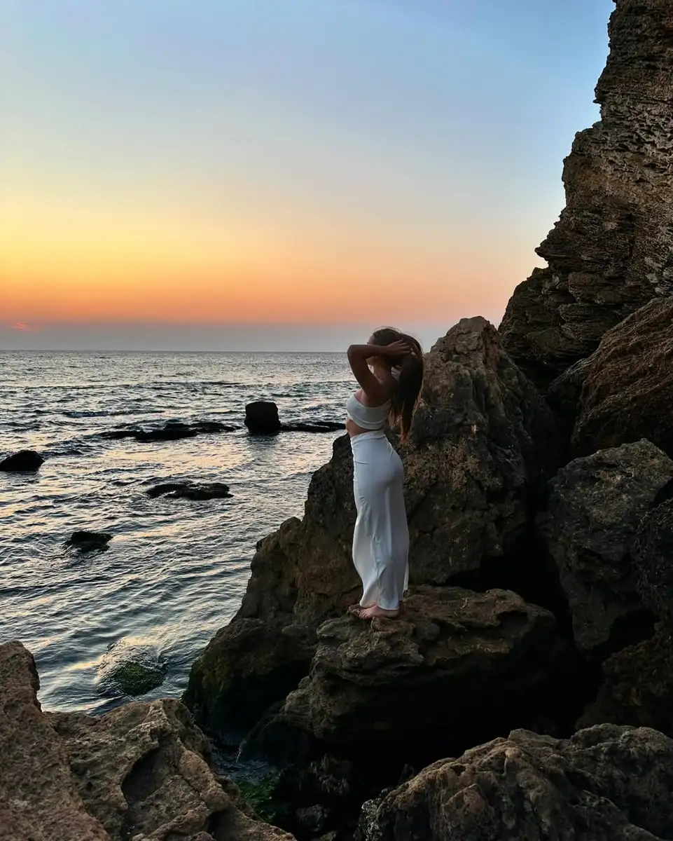 Noelle escort in Paris