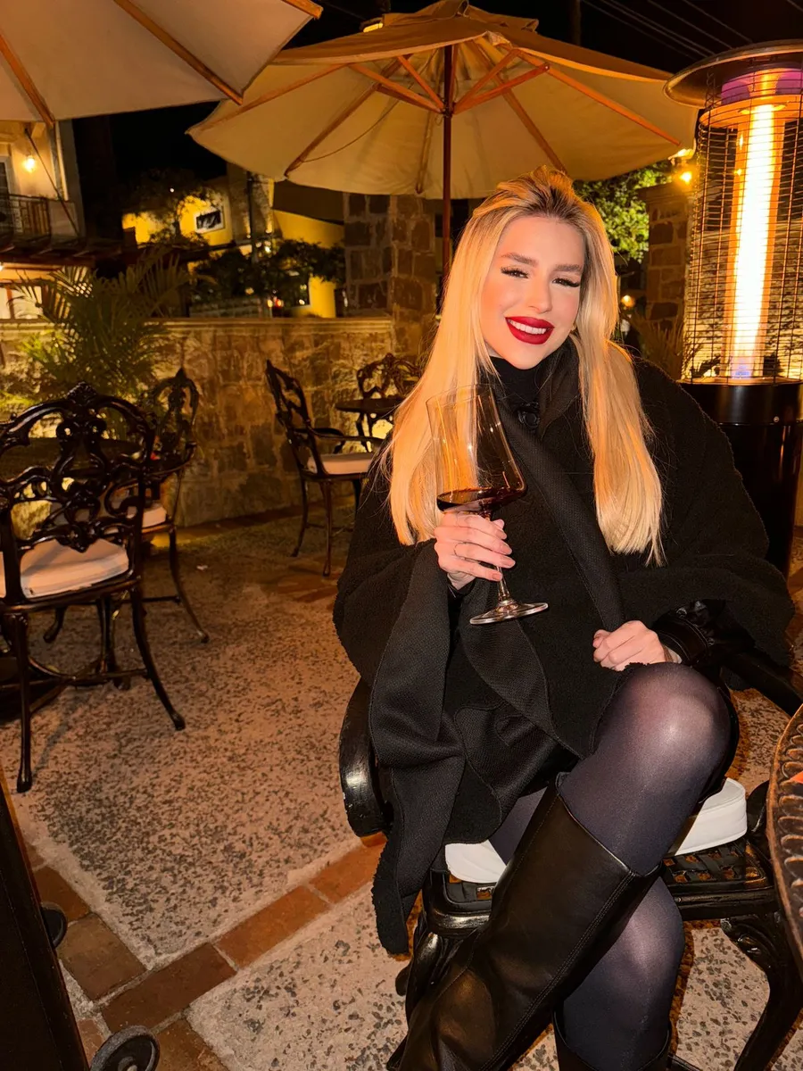 Tiffany escort in Paris