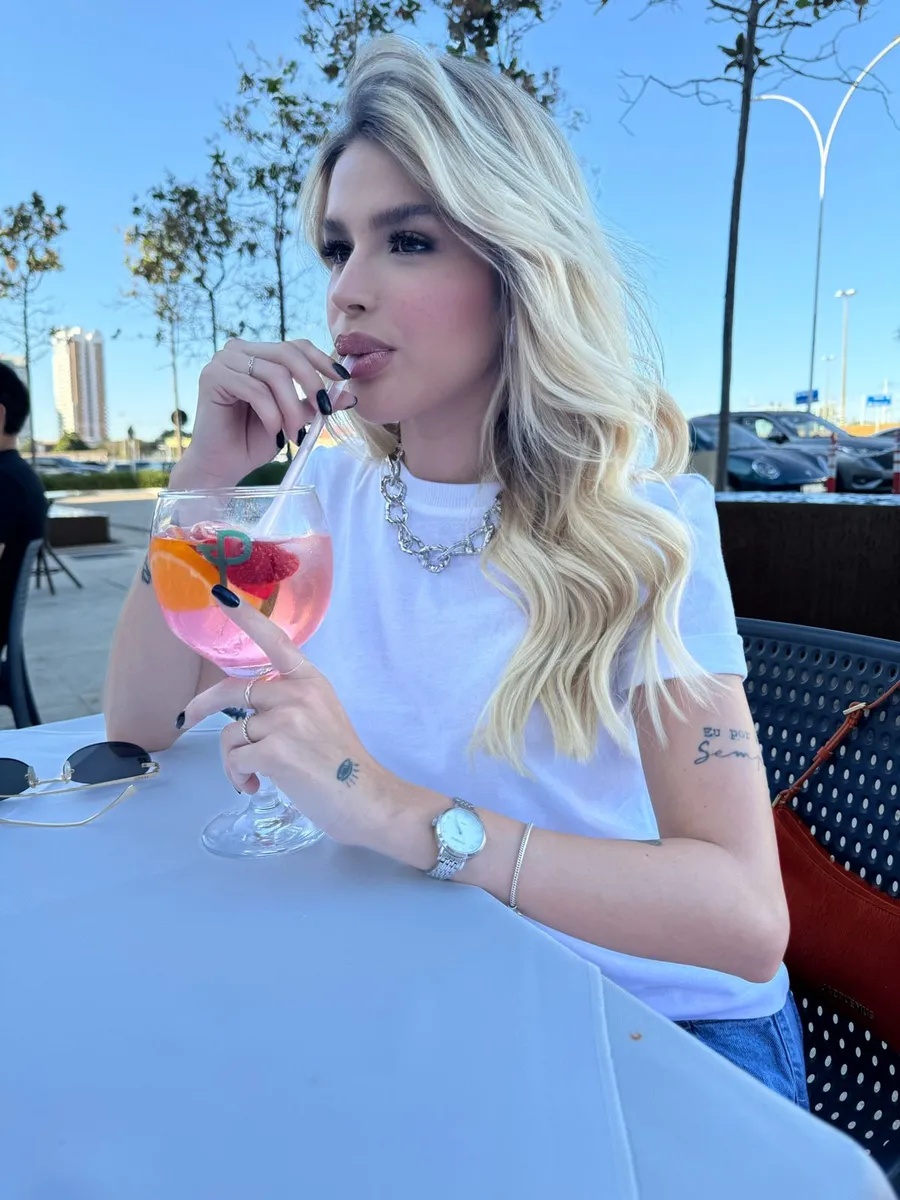 Tiffany escort in Paris