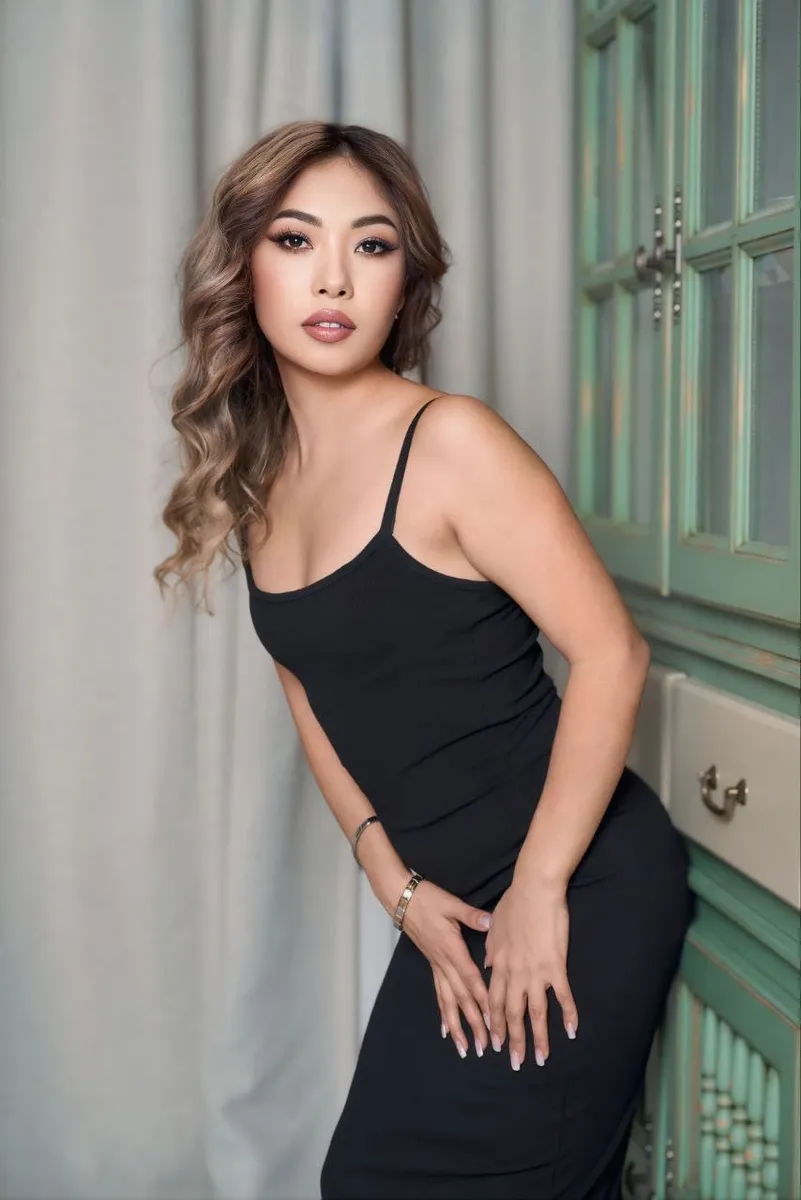 Vianna escort in Paris